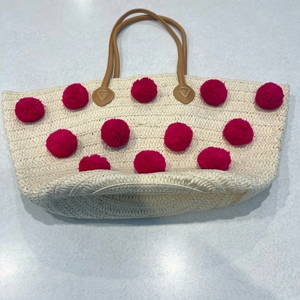 Ani Evry by Shiraleah Cream Beach Tote With Cute Fuchsia Color Poms